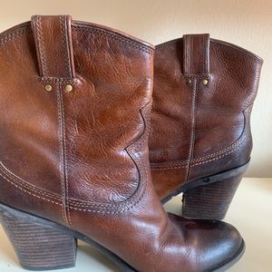 Lucky ombré leather booties